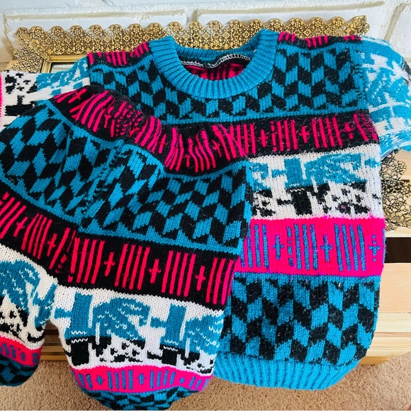 Retro Sweater Set for Baby - Picture 3 of 3